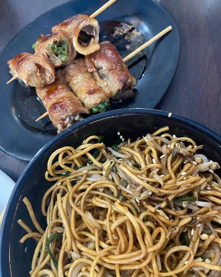 Yakitori And Hongkong Noodles